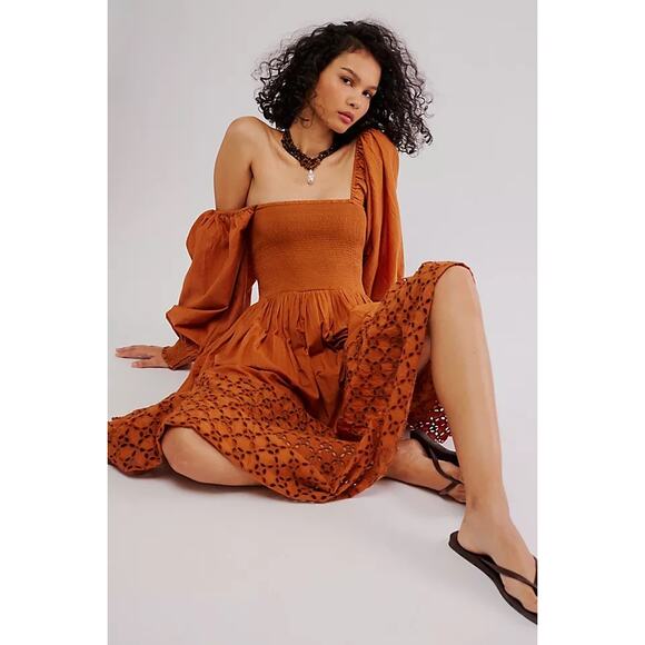 COPY - New Sz Xs Free People Perfect Storm orange Eyelet Cut Smocked Midi Dress… - Picture 5 of 5